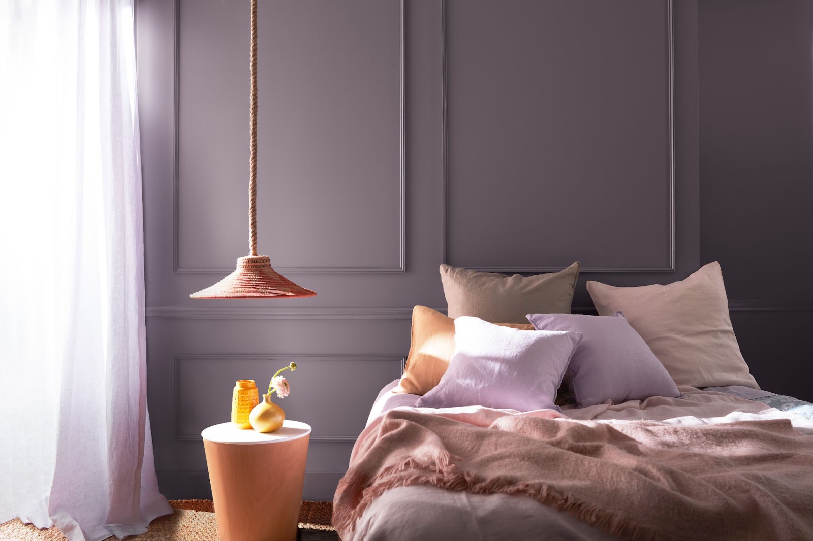 Purple color: from the dramatic and mysterious, to cheerful and playful, 3, mural shop